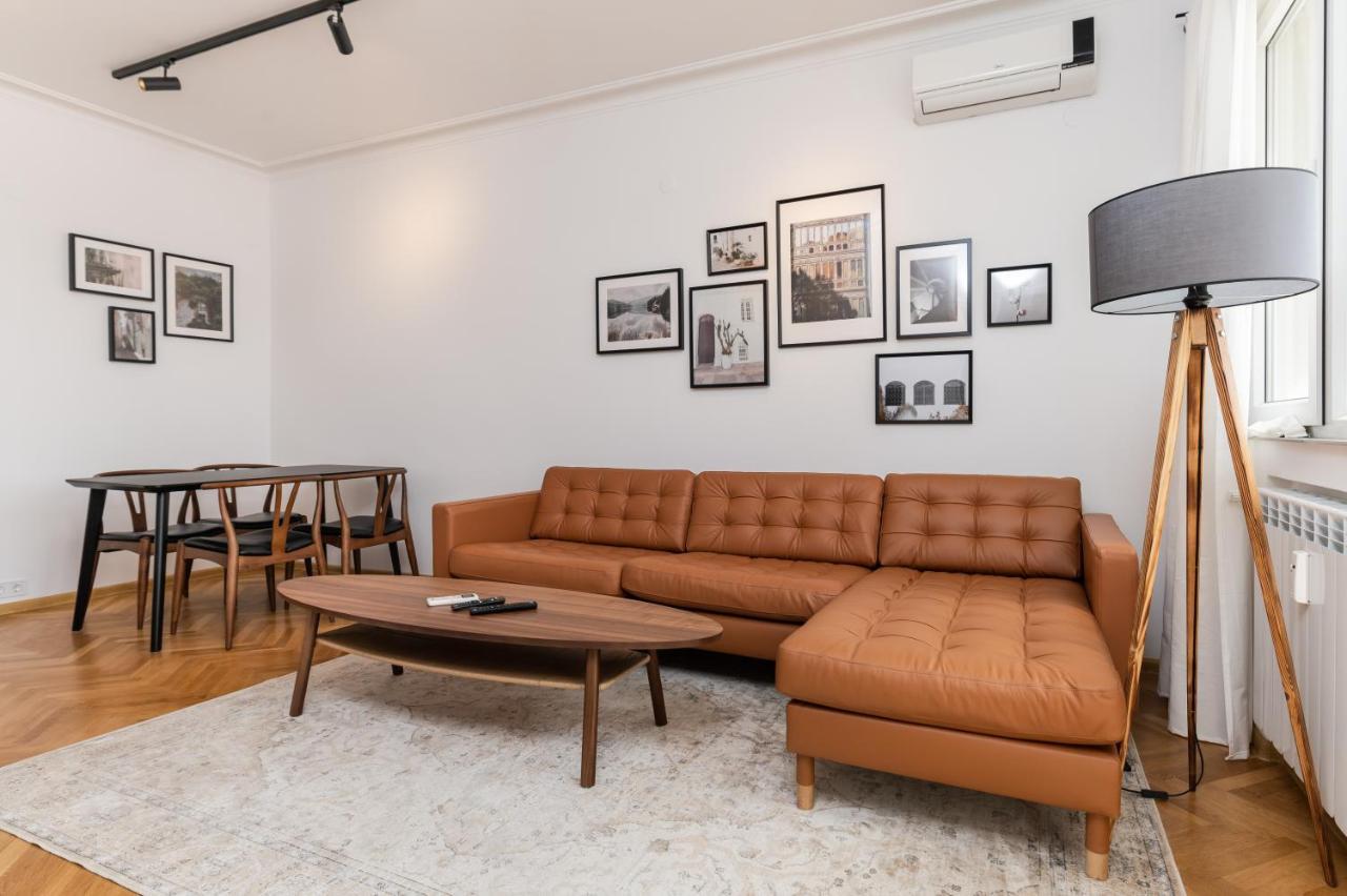 סופיה Industrial 2-Bdr Flat By The National Stadium מראה חיצוני תמונה