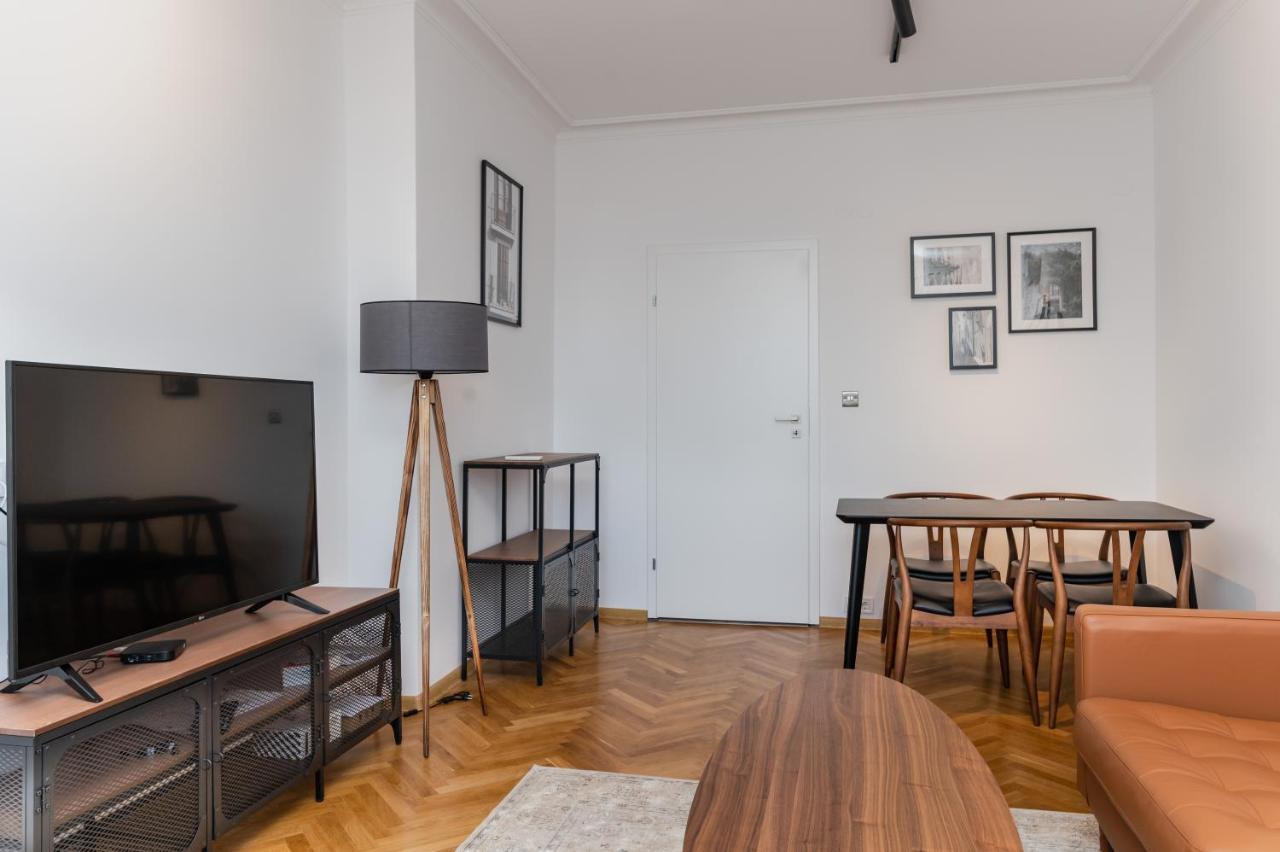 סופיה Industrial 2-Bdr Flat By The National Stadium מראה חיצוני תמונה